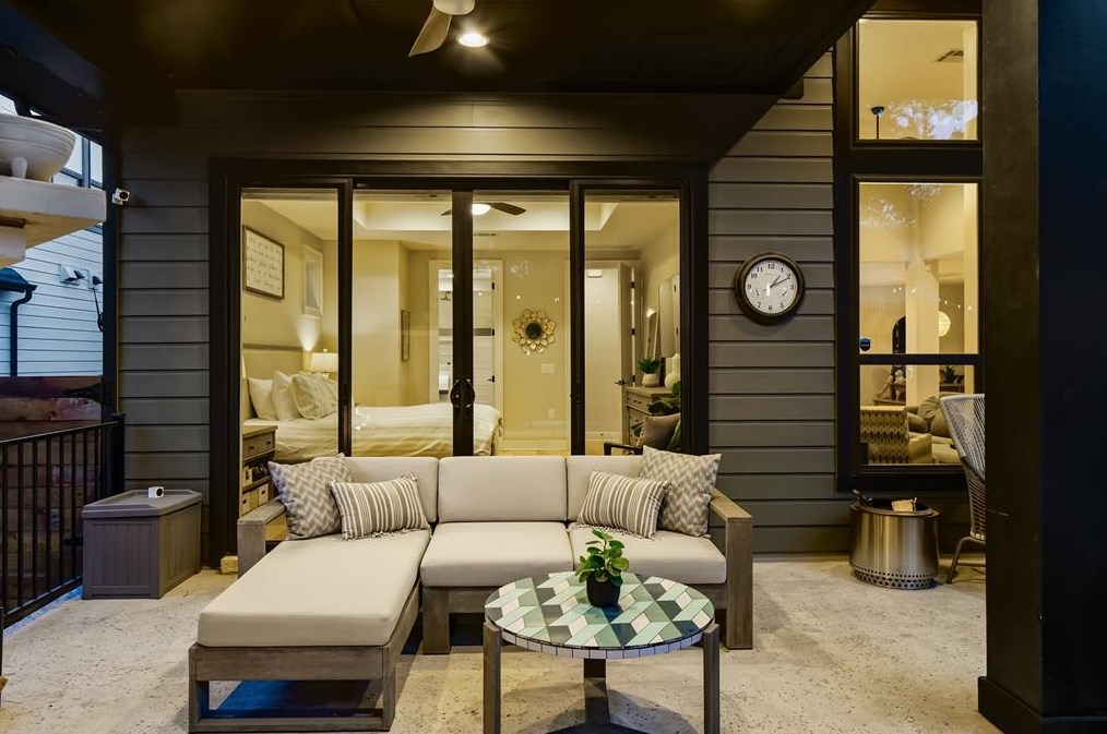 1700 Nash Ave, Austin TX 78704-3333 exterior