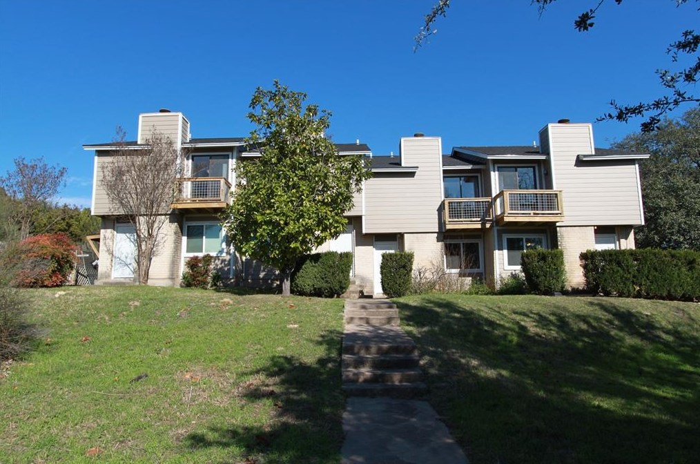 3904 Hudson Bend Rd, Austin, TX 78734-1679