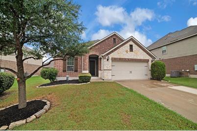 714 N Emory Cv, Hutto, TX 78634 - Photo 1