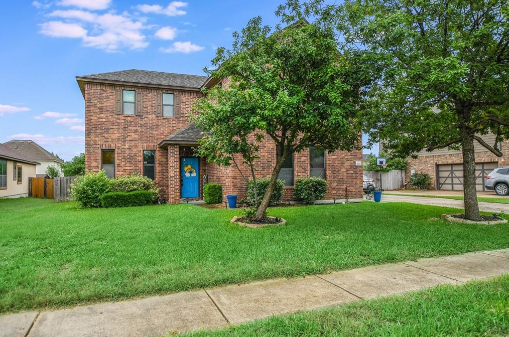 812 Lonesome Lilly Way, Pflugerville, TX 78660