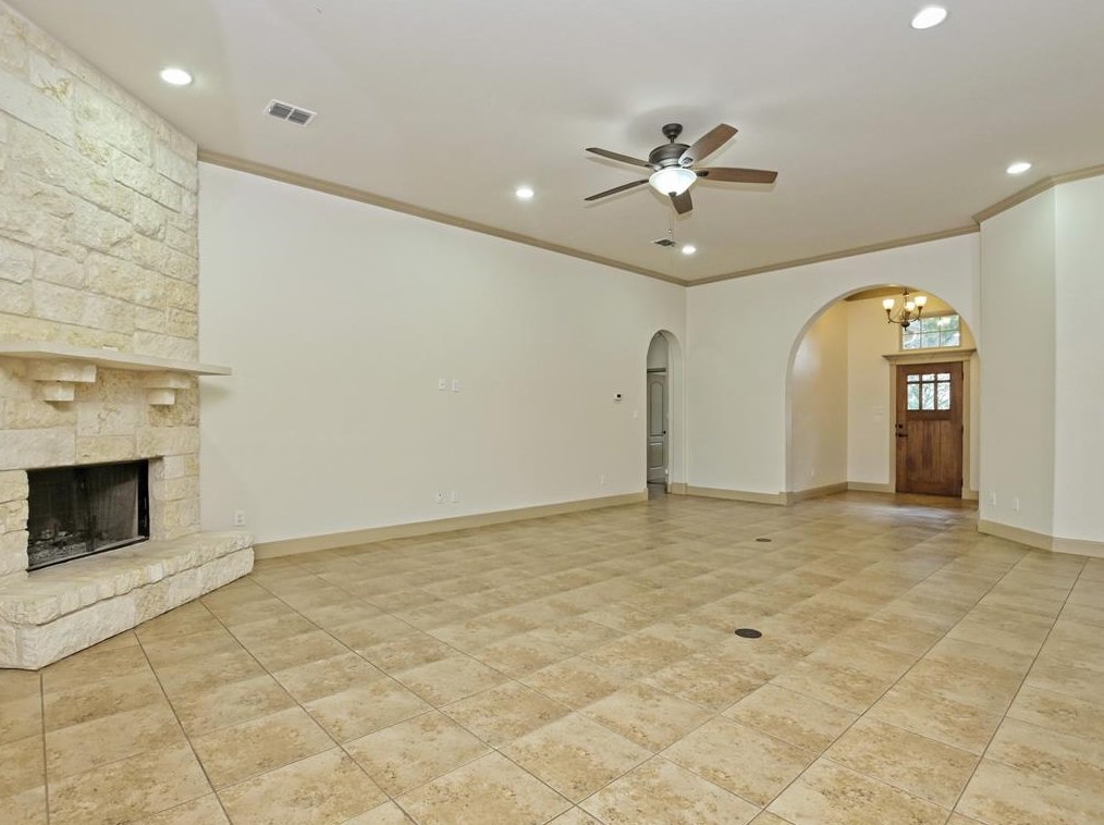 22 Indian Princess, Woodcreek, TX 78676-2158