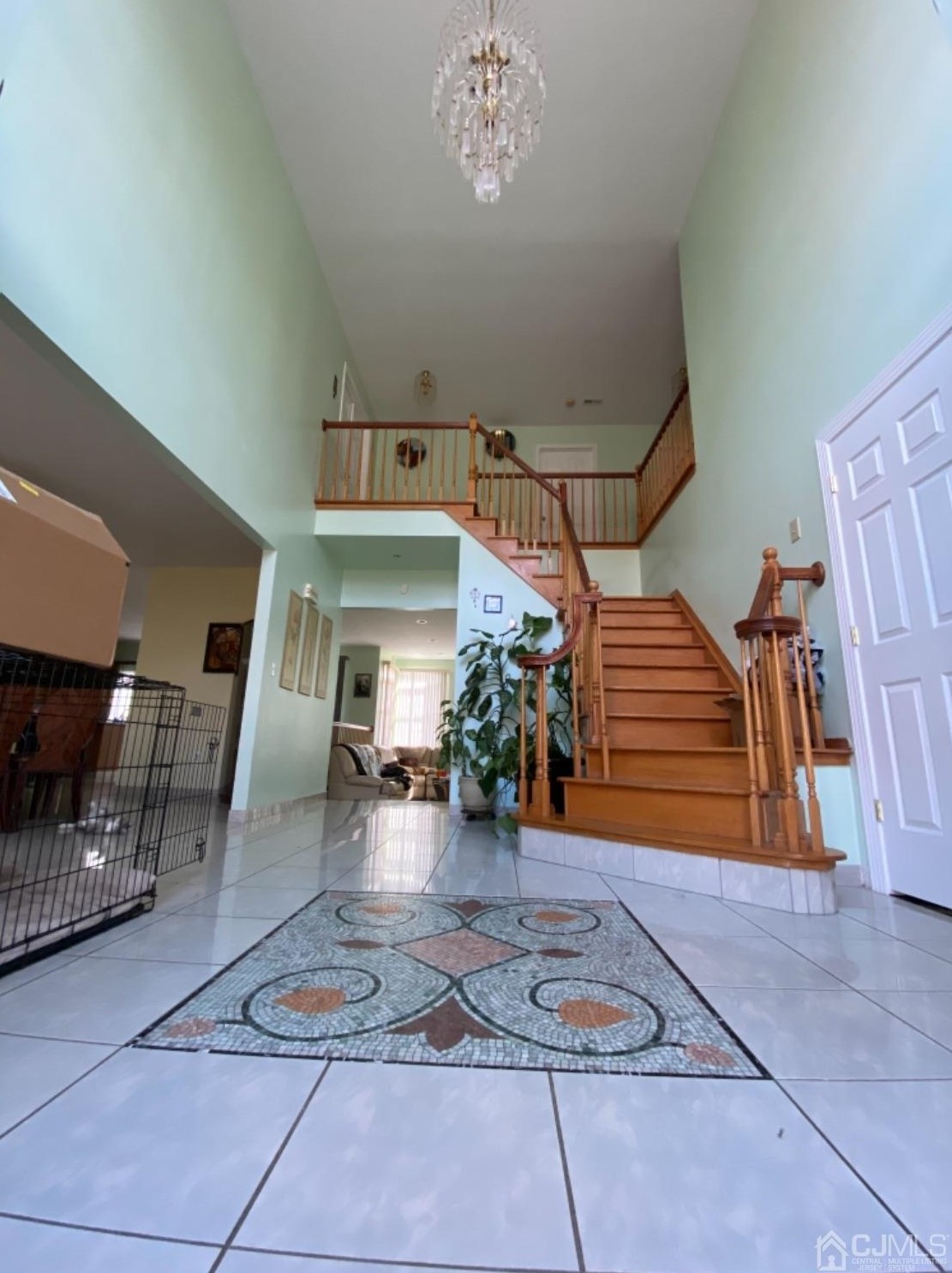 8 Dante Rd, Monroe Twp, NJ 08831-4001
