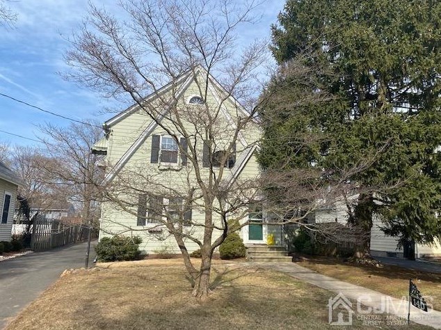 140 Stout Ave, Middlesex, NJ 08846-1158