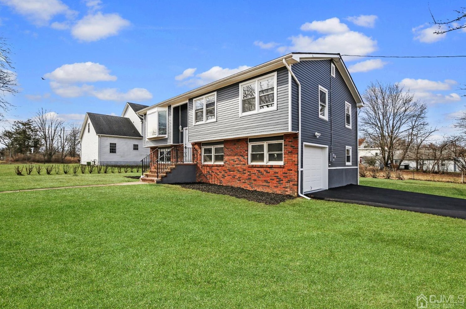 5244 Witherspoon St, Piscataway, NJ 08854