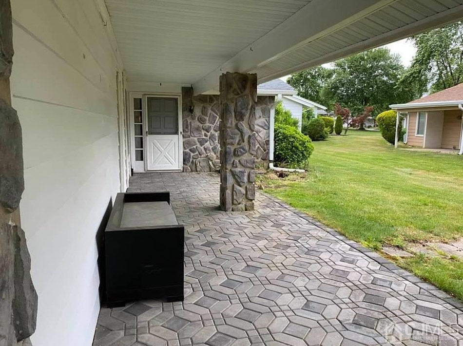 181 Newport Rd, Monroe Twp, NJ 08831