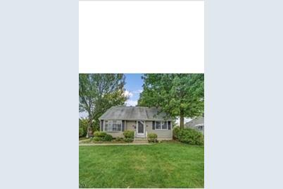 64 W Francis Street, Iselin, NJ 08830 - Photo 1