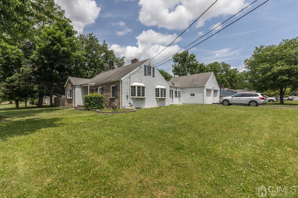 2729 Park Ave, South Plainfield, NJ 07080