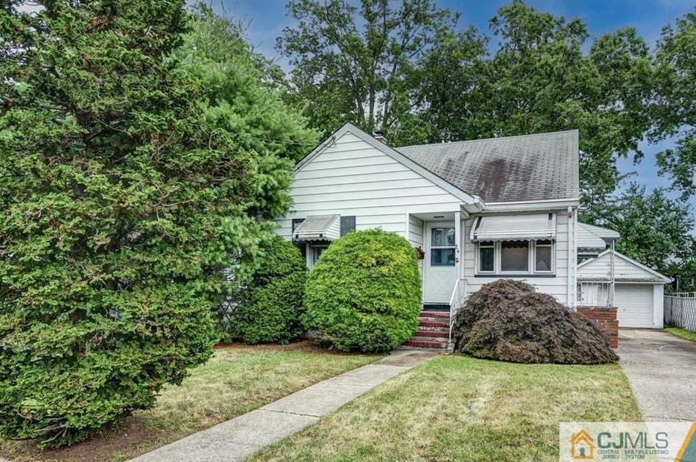 84 Bloomfield Ave, Edison, NJ 08837-3324