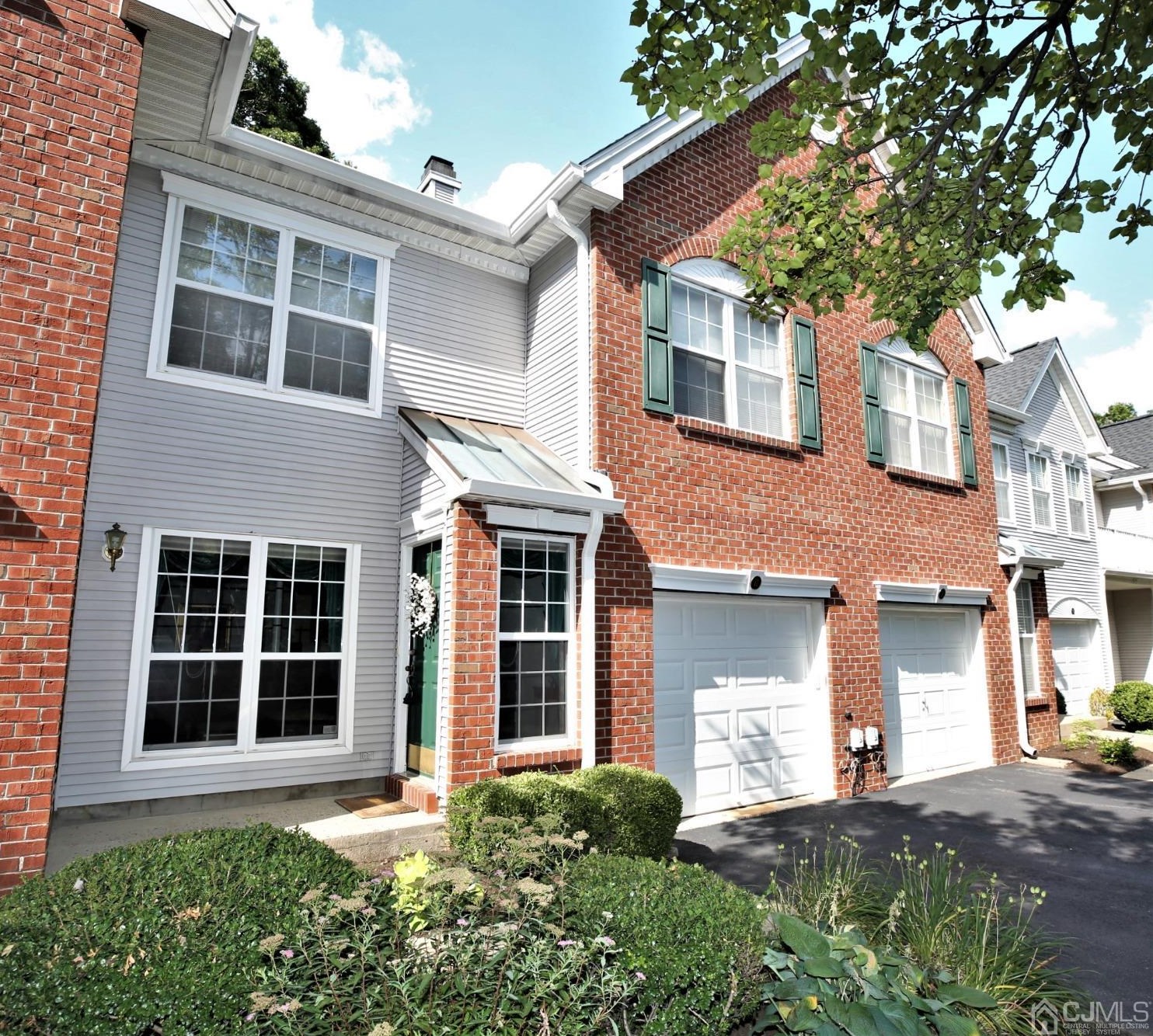 11 Hopkins Ct, Plainsboro, NJ 08536-2026