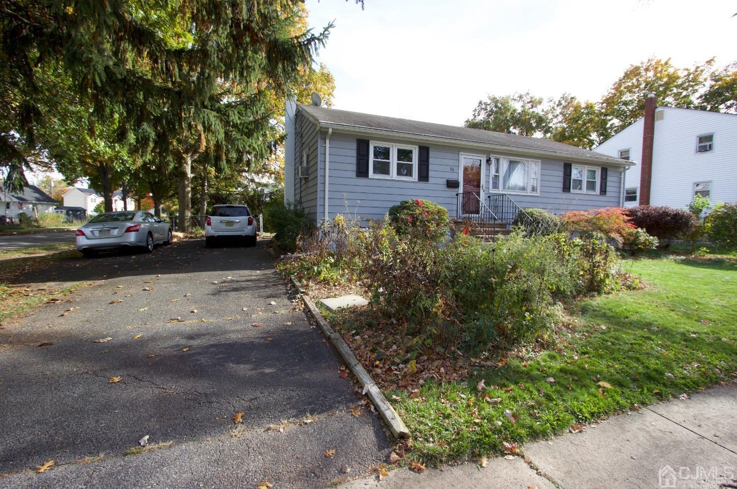 11 Winans Ave, Piscataway, NJ 08854