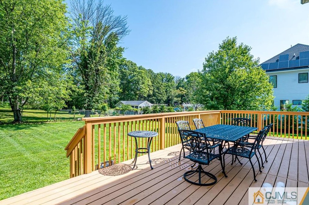 15 10 Eyck Pl, Edison NJ 08820-3223 exterior