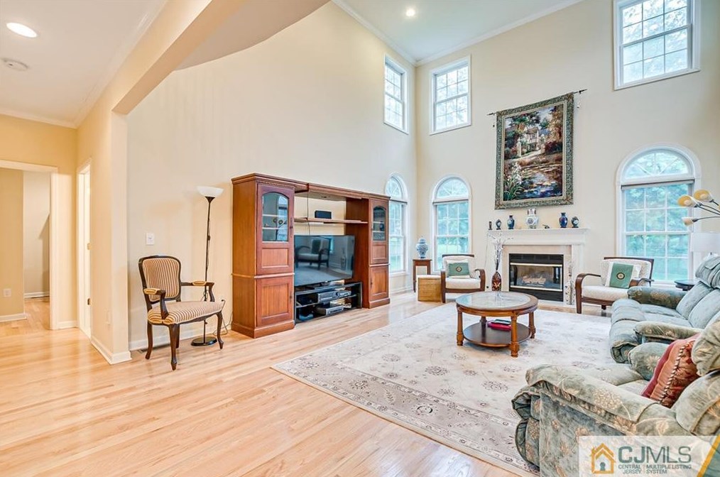 15 10 Eyck Pl, Edison NJ 08820-3223 exterior