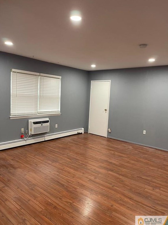 289 Main St #6h, Spotswood, NJ