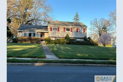 1350 Lower Ferry Road - Photo 1