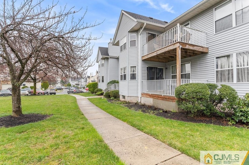 305 Ventnor Ct #305, Piscataway, NJ 08854