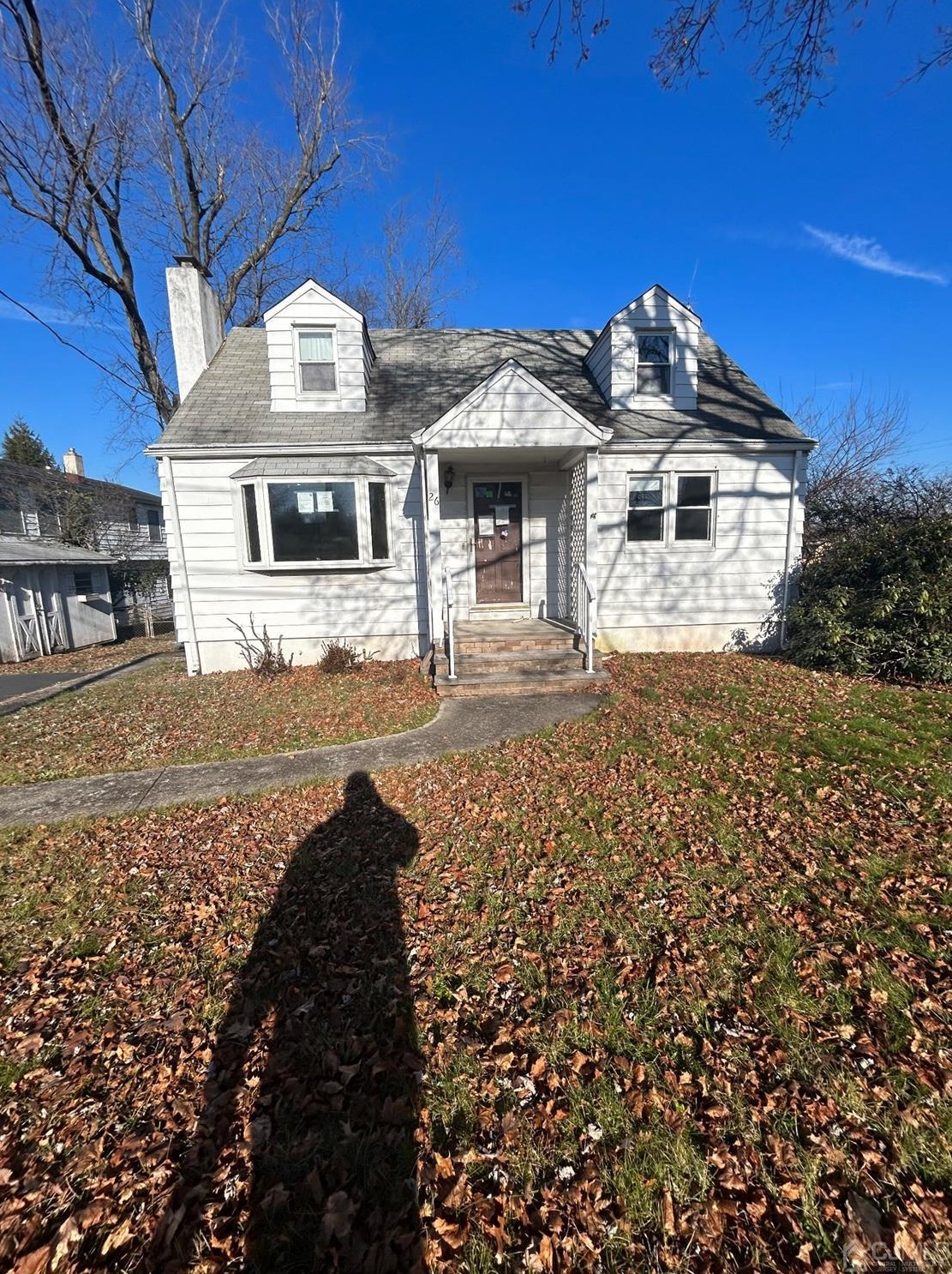 26 Lakeside Dr, Piscataway, NJ 08854