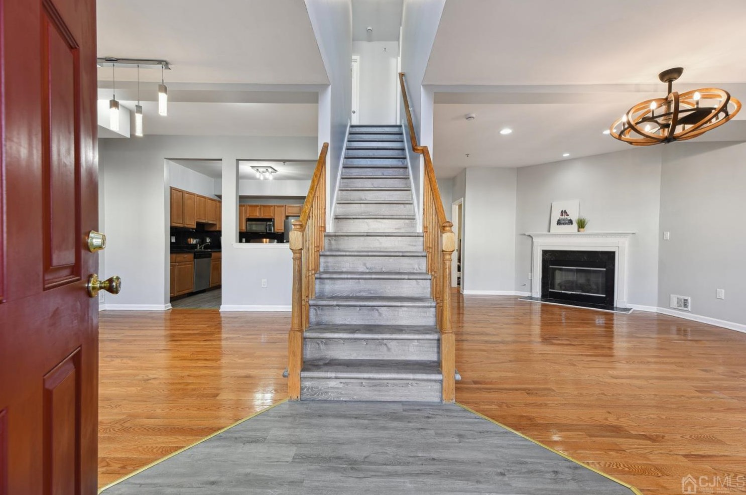 194 Pinelli Dr, Piscataway, NJ 08854