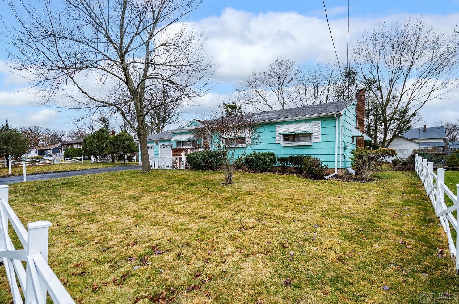 1418 W 5th St, Piscataway, NJ 08854