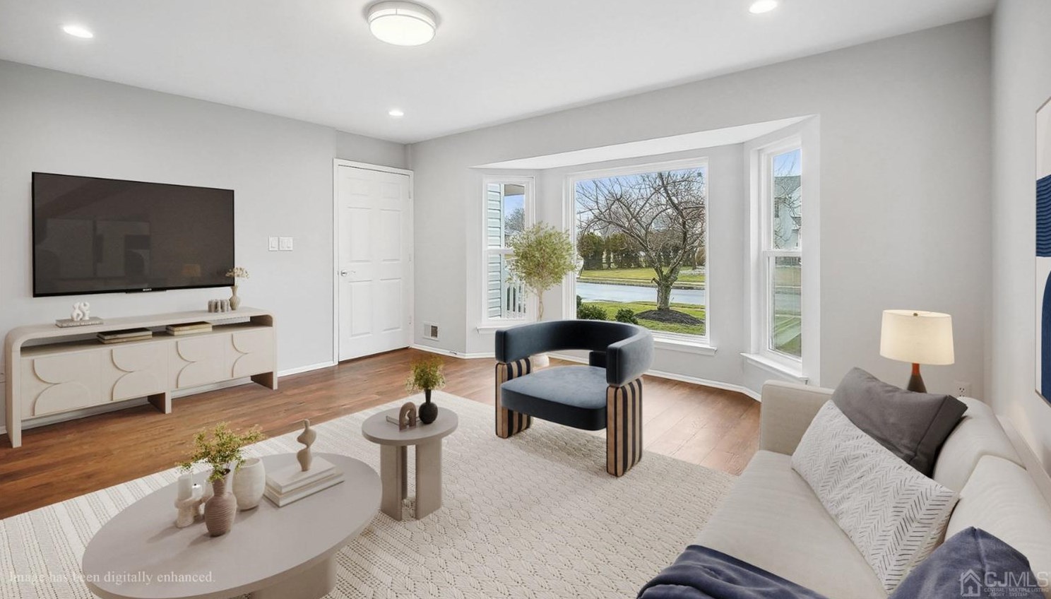223 Brewster Ave, Piscataway, NJ 08854