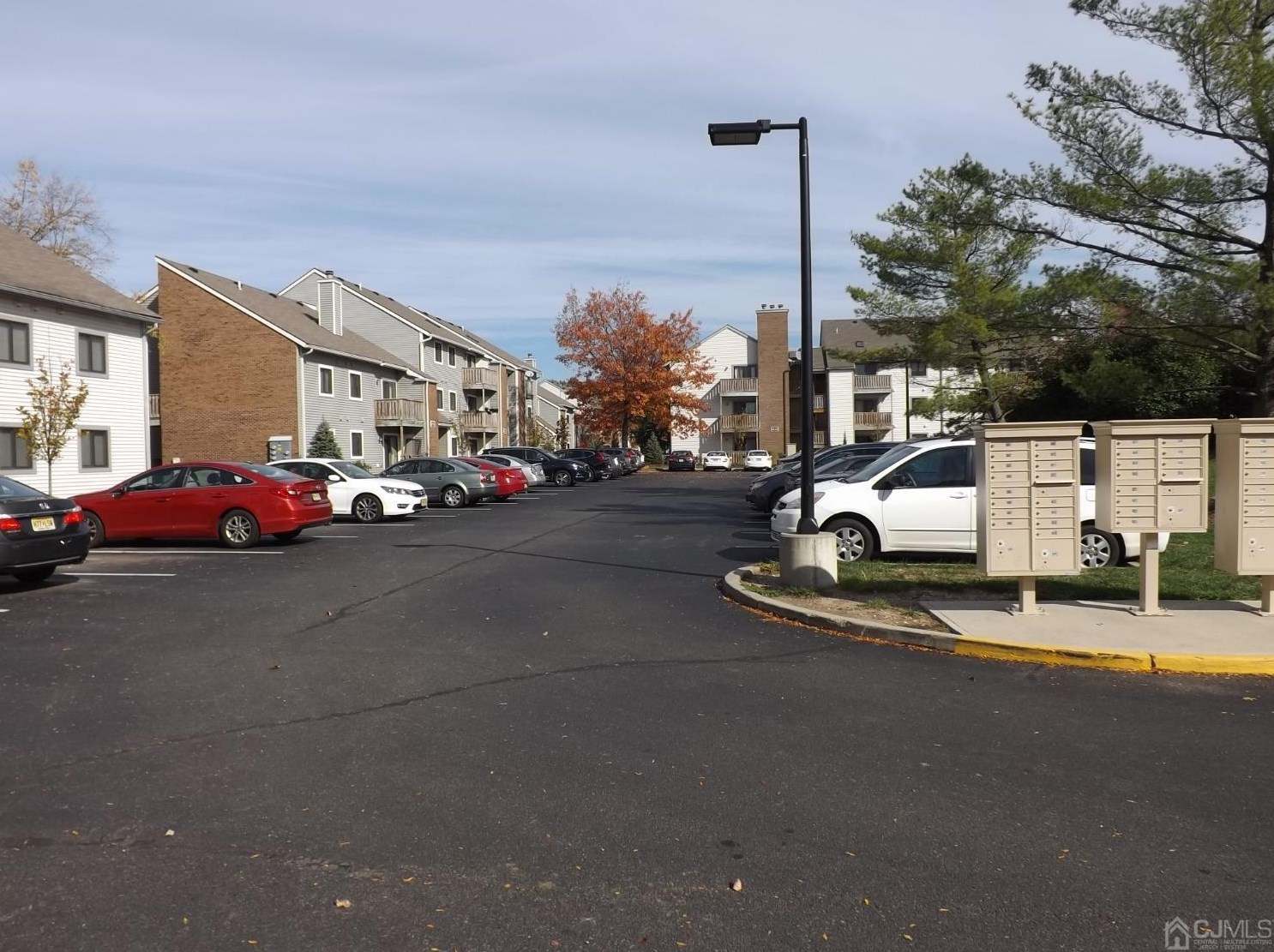 5023 Ravens Crest Dr, Plainsboro, NJ 08536