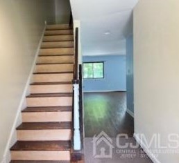 260 Hampshire Dr, Plainsboro, NJ 08536