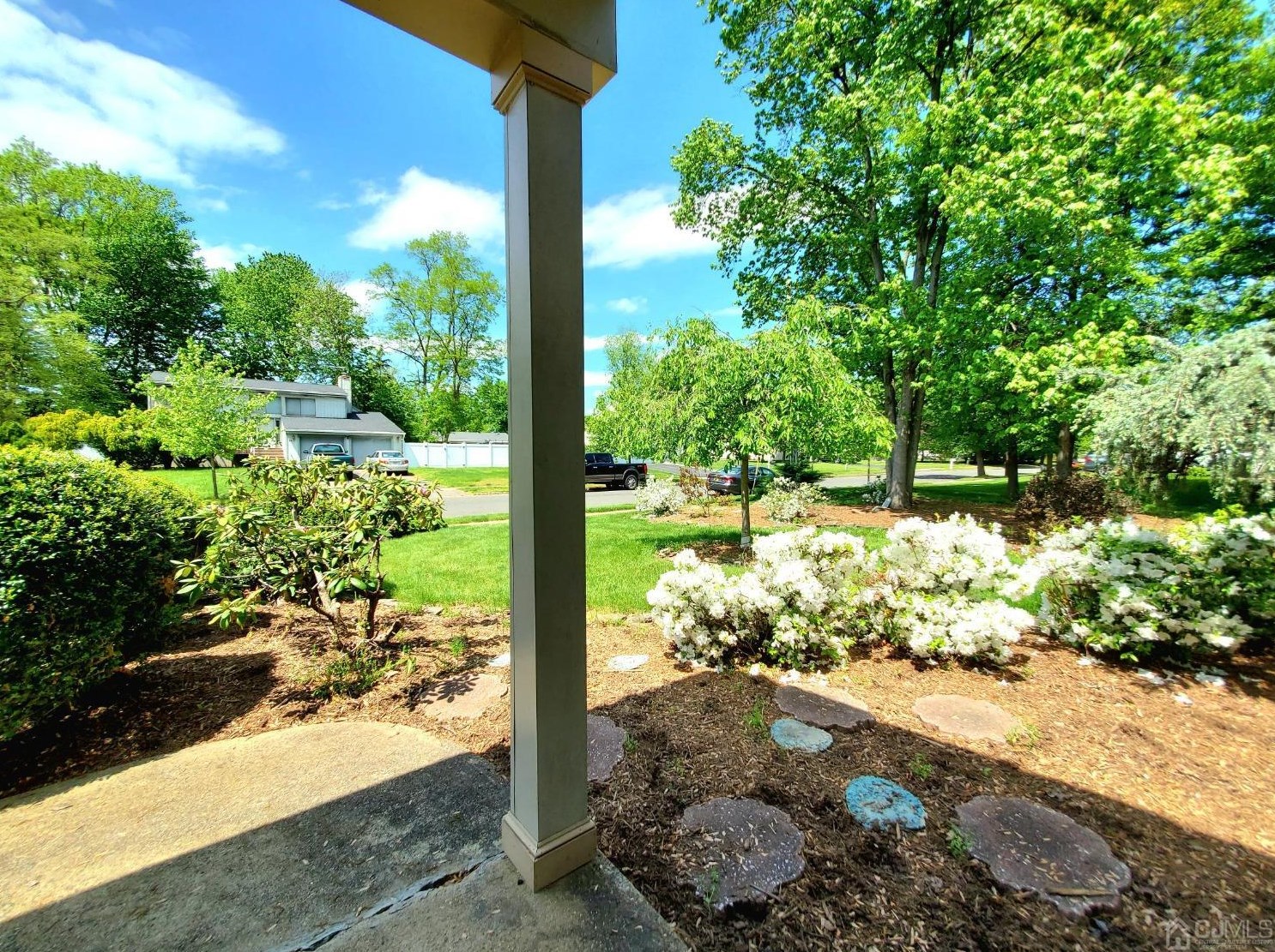 19 Atlanta Ave, Piscataway, NJ 08854-2139