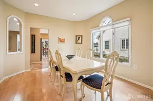 109 Leeds Ln, Monroe Township, NJ 08831 - Photo 4