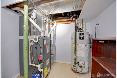 1462 Roosevelt Avenue, Carteret, NJ 07008 - Photo 26