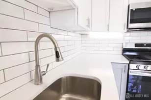 6 Joan St, South Brunswick Township, NJ 08824 - Photo 8