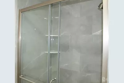 519 Roosevelt Avenue, Carteret, NJ 07008 - Photo 28