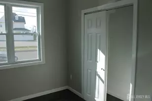 519 Roosevelt Ave, Carteret, NJ 07008 - Photo 12