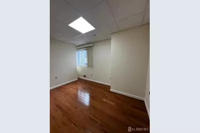 51 W Prospect Street, East Brunswick Township, NJ 08816 - Photo 24