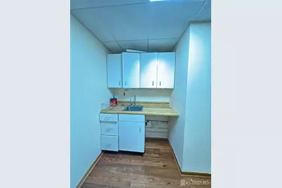 51 W Prospect Street, East Brunswick Township, NJ 08816 - Photo 8