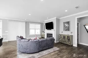 17 Landmark Rd, Monroe Township, NJ 08831 - Photo 6