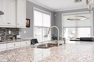 17 Landmark Rd, Monroe Township, NJ 08831 - Photo 12