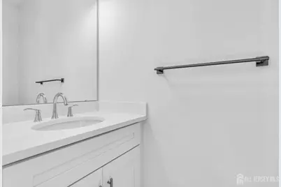 33 Pennsylvania Avenue, Ocean, NJ 08758 - Photo 10