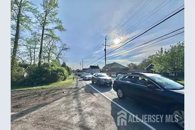 400 Main Street, Manalapan Township, NJ 07726 - Photo 6