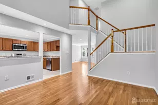 242 Hawthorne Rd, North Brunswick Township, NJ 08902 - Photo 8