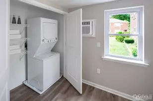 98 E Cliff St, Somerville, NJ 08876 - Photo 4