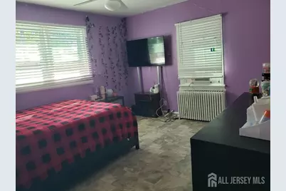 22 Trenton Avenue, Edison, NJ 08817 - Photo 6