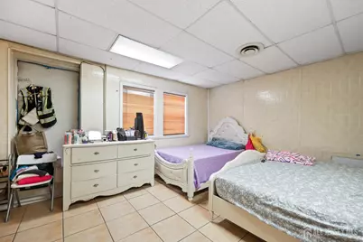 318 Elm Street, Perth Amboy, NJ 08861 - Photo 14