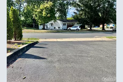 340 Ernston Road, Sayreville, NJ 08859 - Photo 4