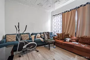 264 Washington St, Perth Amboy, NJ 08861 - Photo 10