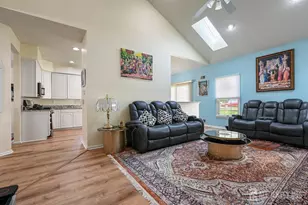 1 Phillip Ct, Monroe Township, NJ 08831 - Photo 14