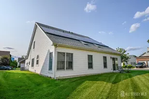 1 Phillip Ct, Monroe Township, NJ 08831 - Photo 10