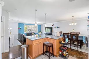 14 Bonnie Ln, Colonia, NJ 07067 - Photo 14