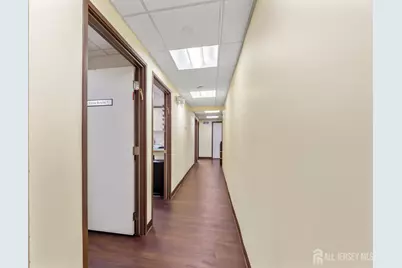 385 State Route 18 Highway, East Brunswick Township, NJ 08816 - Photo 8