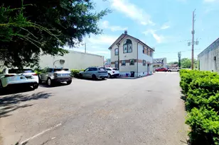 1595 Lincoln Hwy Rt 27, Edison, NJ 08817 - Photo 1