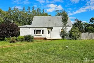 8 Dale Rd, East Brunswick Township, NJ 08816 - Photo 26