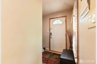 8 Dale Road, East Brunswick Township, NJ 08816 - Photo 18